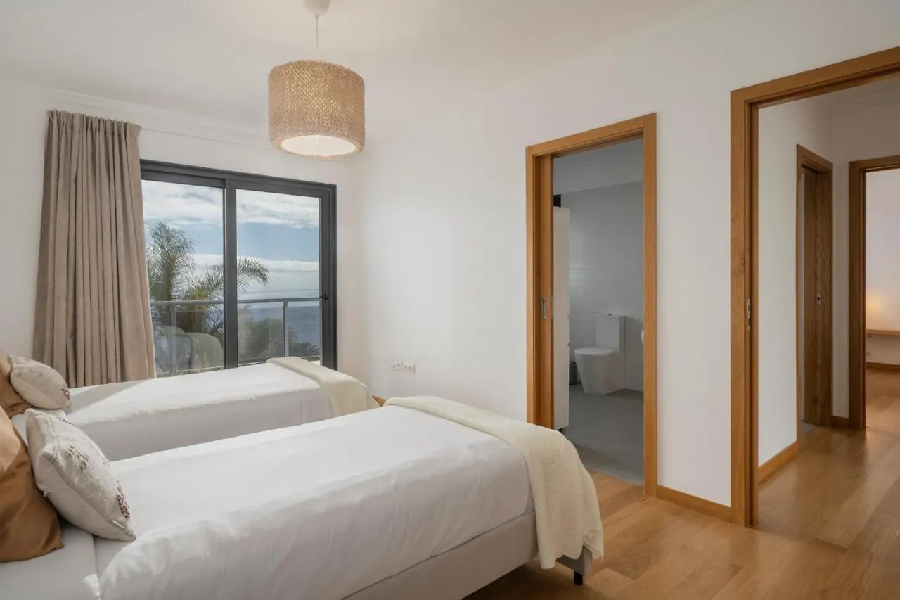 Villa Hibiscus By An Island Apart Calheta  0*, Calheta (Madeira)